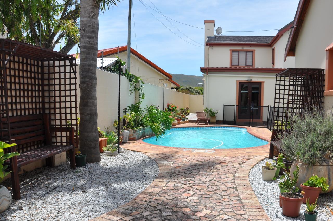 Hermanus At Home Exterior photo